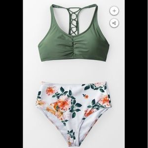 New Cupshe Celadon Green & Floral Bikini